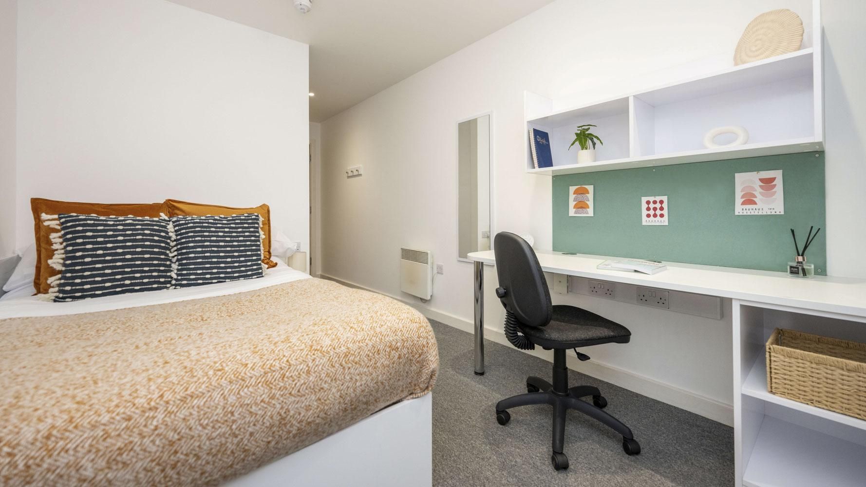Standard Ensuite